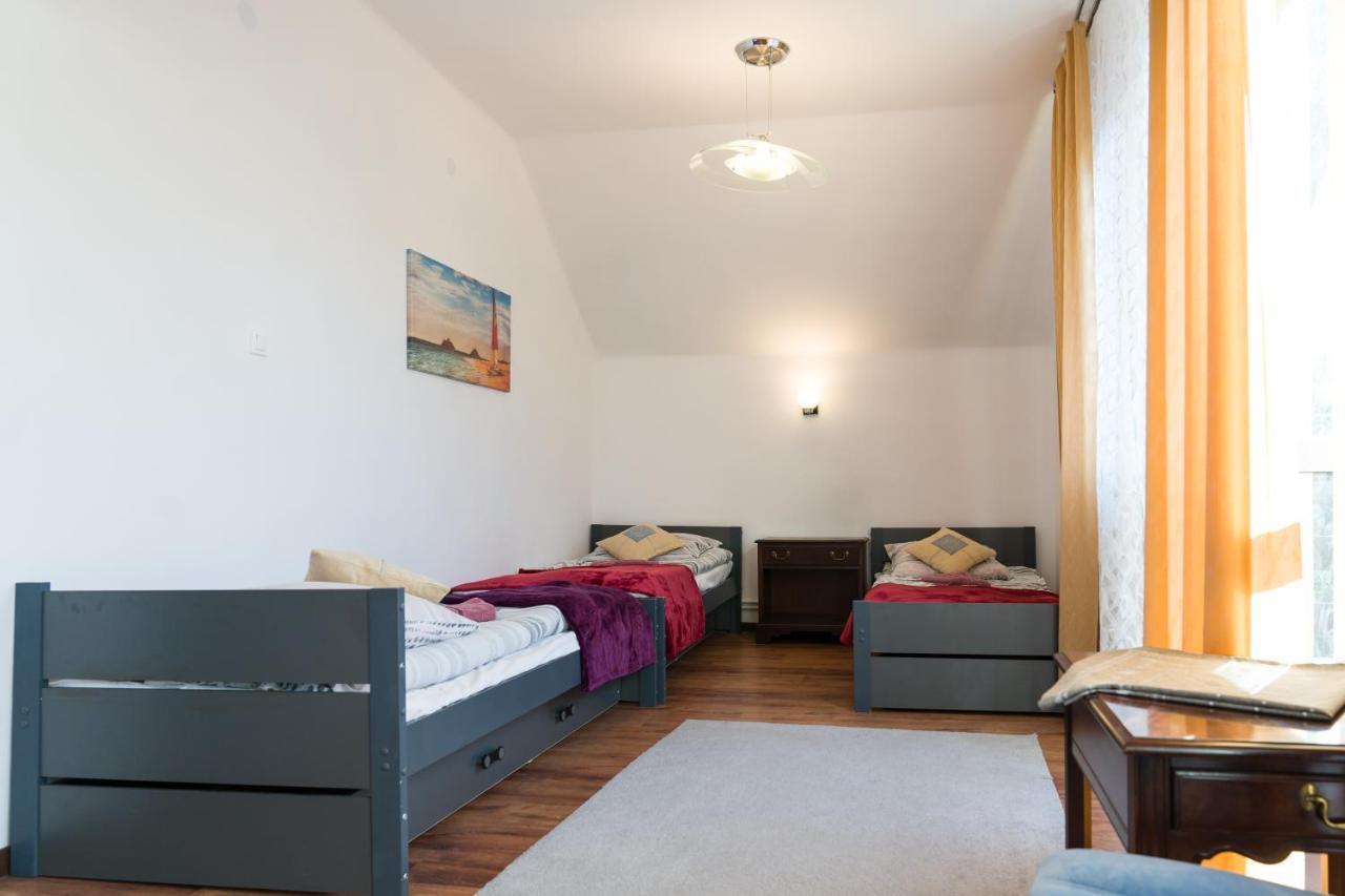 Milusia Muszyna Hotel Bagian luar foto
