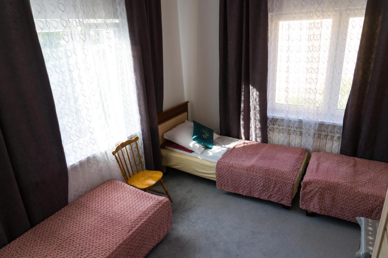 Milusia Muszyna Hotel Bagian luar foto