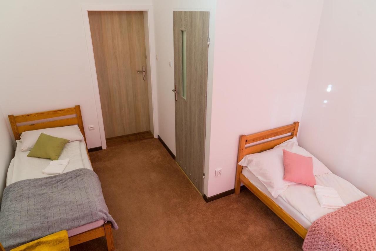 Milusia Muszyna Hotel Bagian luar foto