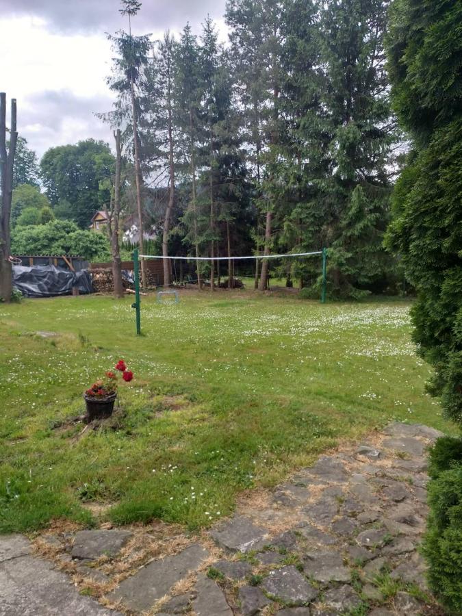 Milusia Muszyna Hotel Bagian luar foto